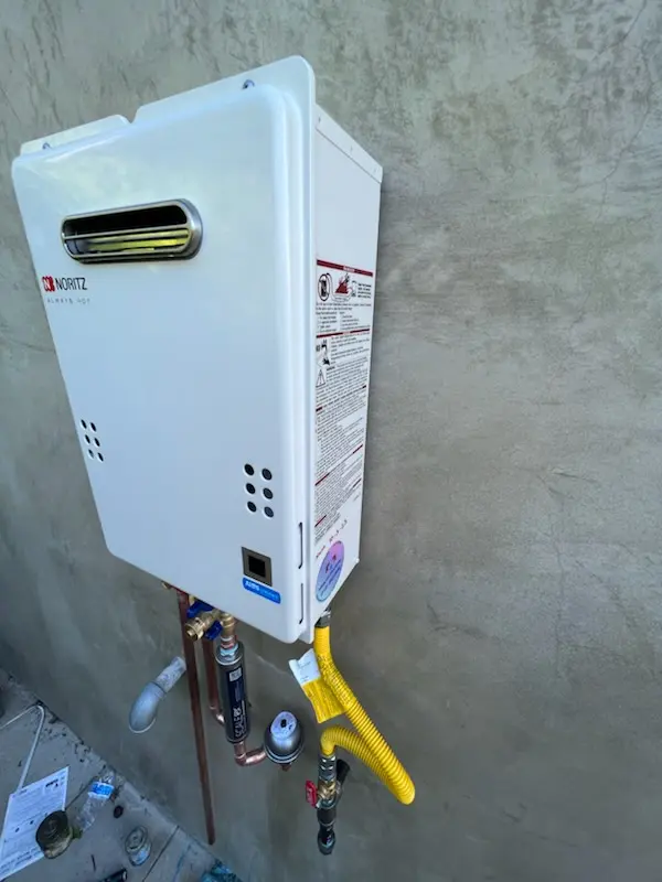 Tankless water heater installation for Kellers Court homes